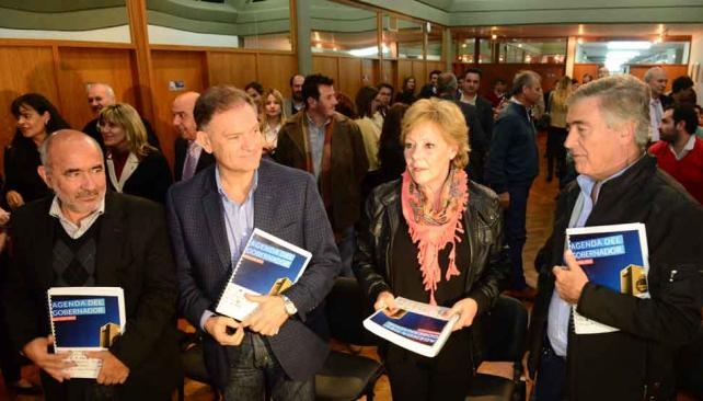 Candidatos adhirieron a Agenda del Gobernador