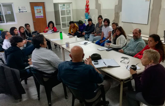  La Mesa de Gestión de Villa Siburu atiende consultas habitacionales